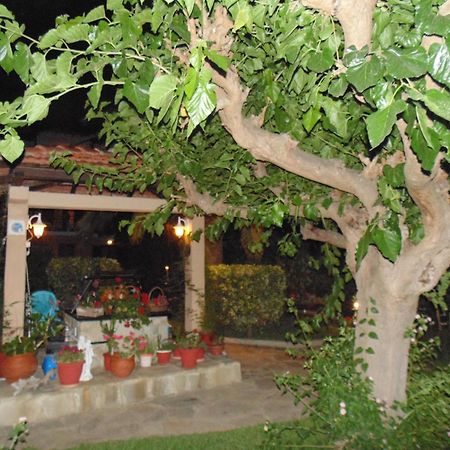 House Evristhenis 2 Apartment Торони Екстериор снимка
